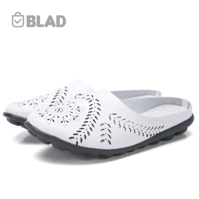 Leather Fleur de lis Sneakers