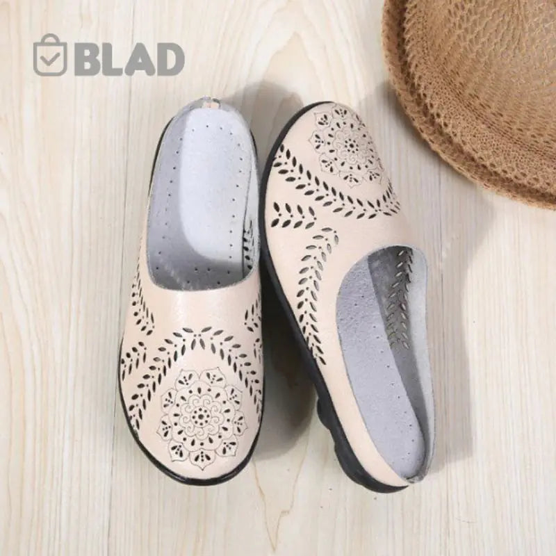 Leather Fleur de lis Sneakers