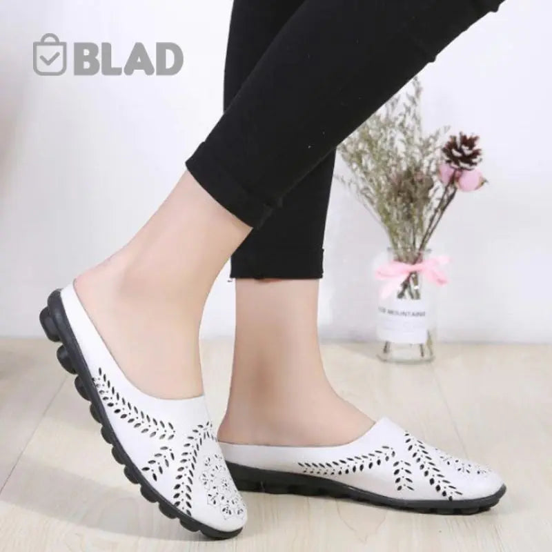 Leather Fleur de lis Sneakers