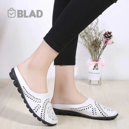 Leather Fleur de lis Sneakers