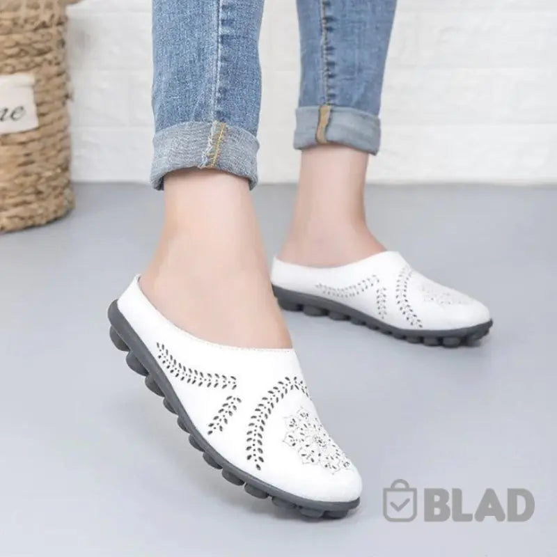 Leather Fleur de lis Sneakers